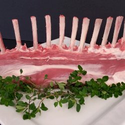 Carré français 12 côtes d'agneau de Charlevoix